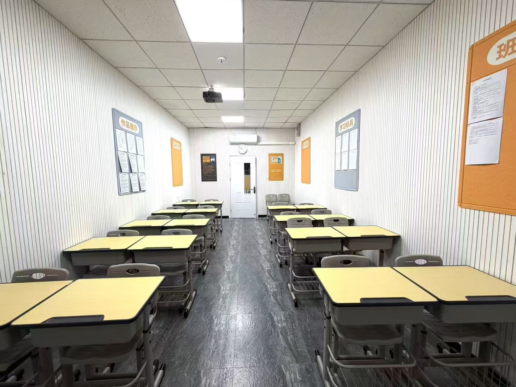 教室1.jpg